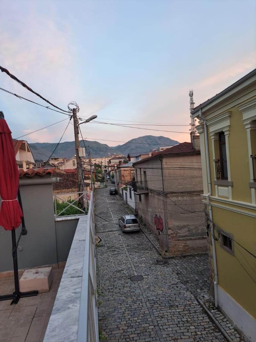 Foleza Lägenhet Korça Exteriör bild